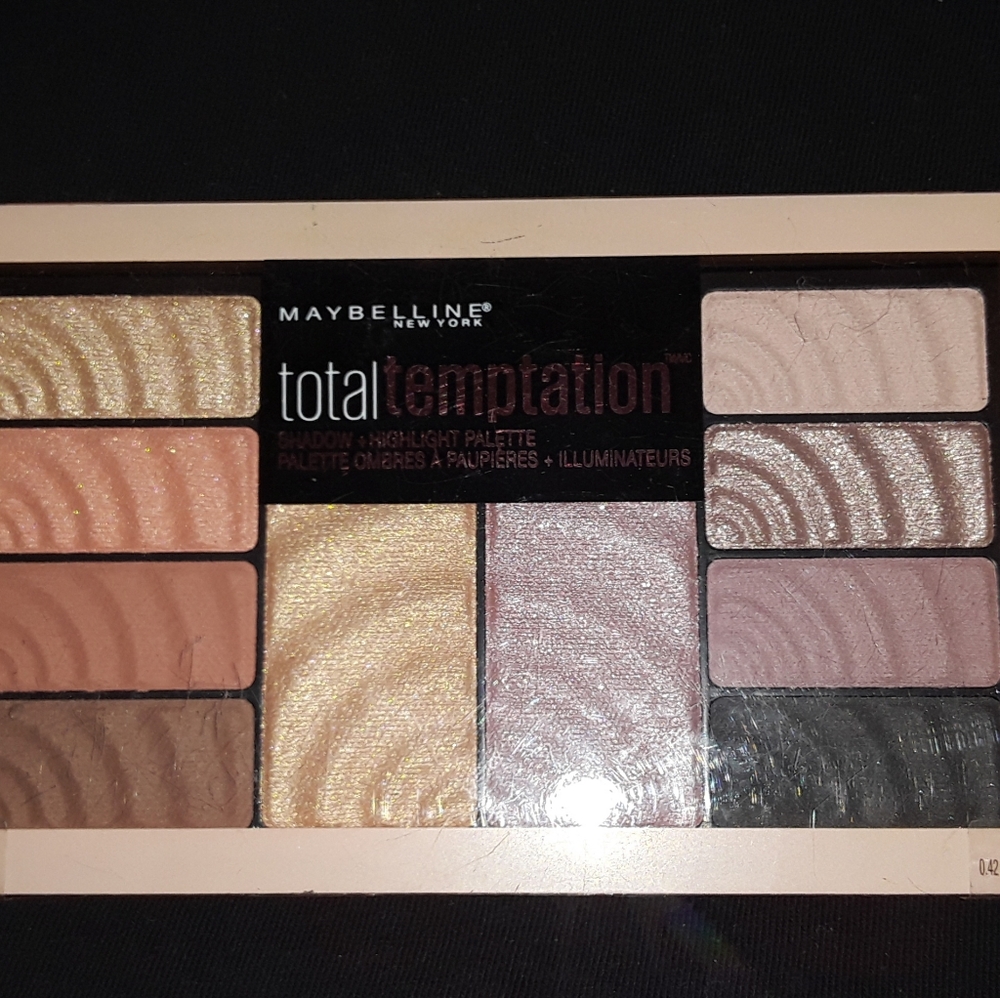Make up bundle - Picture 5 of 9